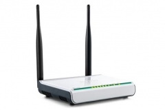 腾达 837R 无线路由器修改wifi密码和名称教程