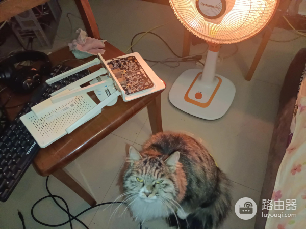 360P4G路由器拆机(360t5g路由器拆机)