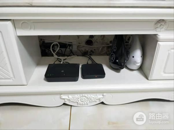 无线路由器摆放在哪里信号最好(无线路由器放什么位置信号最佳)