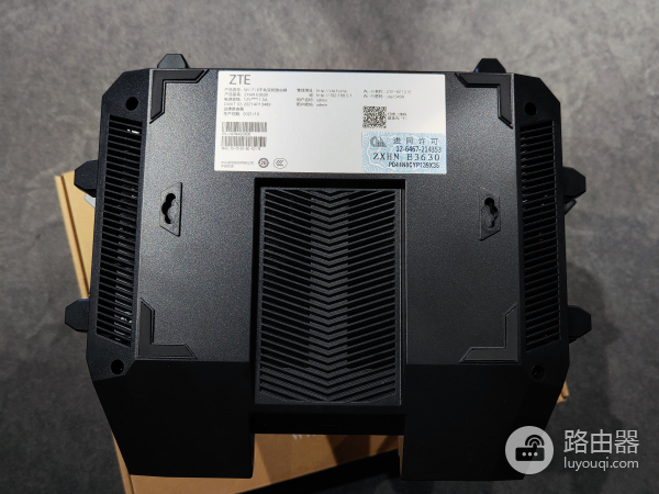 中兴路由器AX5400Pro评测(中兴AX5400Pro路由器)