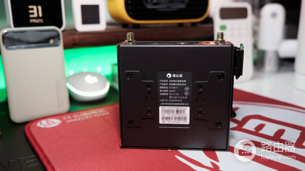 蒲公英无线路由器R300A体验(贝锐蒲公英R300路由器)