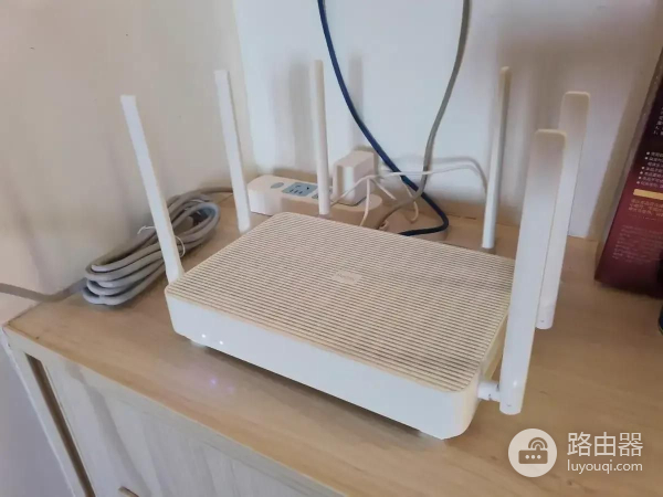 家用软路由的天花板(路由器的天花板)