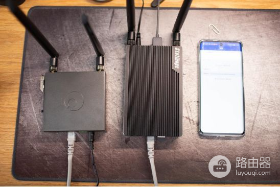 折腾一个工业路由器,4G+智能组网,蒲公英R300A体验