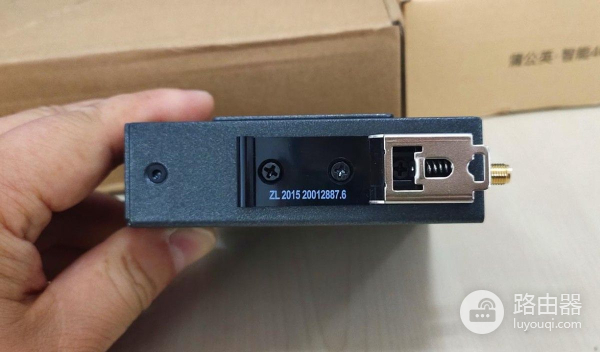 工控人云出差神器,蒲公英4G路由器远程调试,方便又省钱