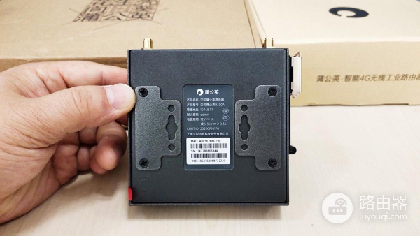 工控人云出差神器,蒲公英4G路由器远程调试,方便又省钱