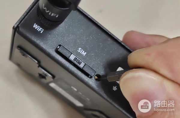 工控人云出差神器,蒲公英4G路由器远程调试,方便又省钱