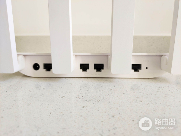 换个路由器试试(更换路由器)