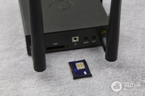 支持4G全网通 一招鲜搞定WIFI难题,蒲公英R300A 4G工业路由器体验