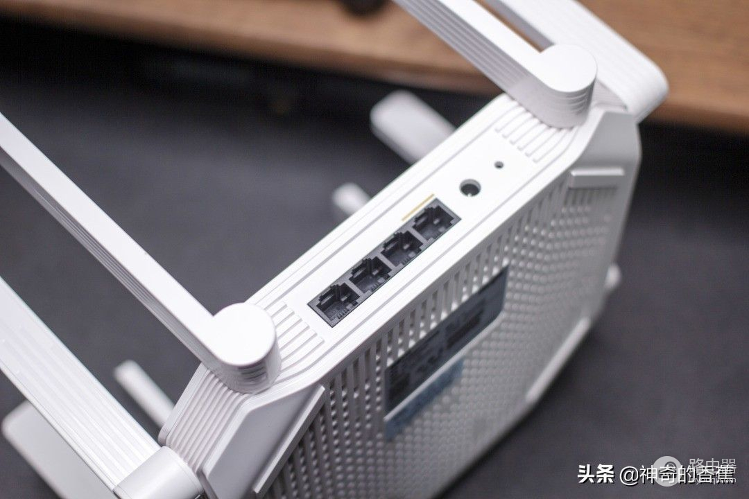 Wi-Fi6路由器也开始内卷了？不到三百的锐捷星耀X32上手体验