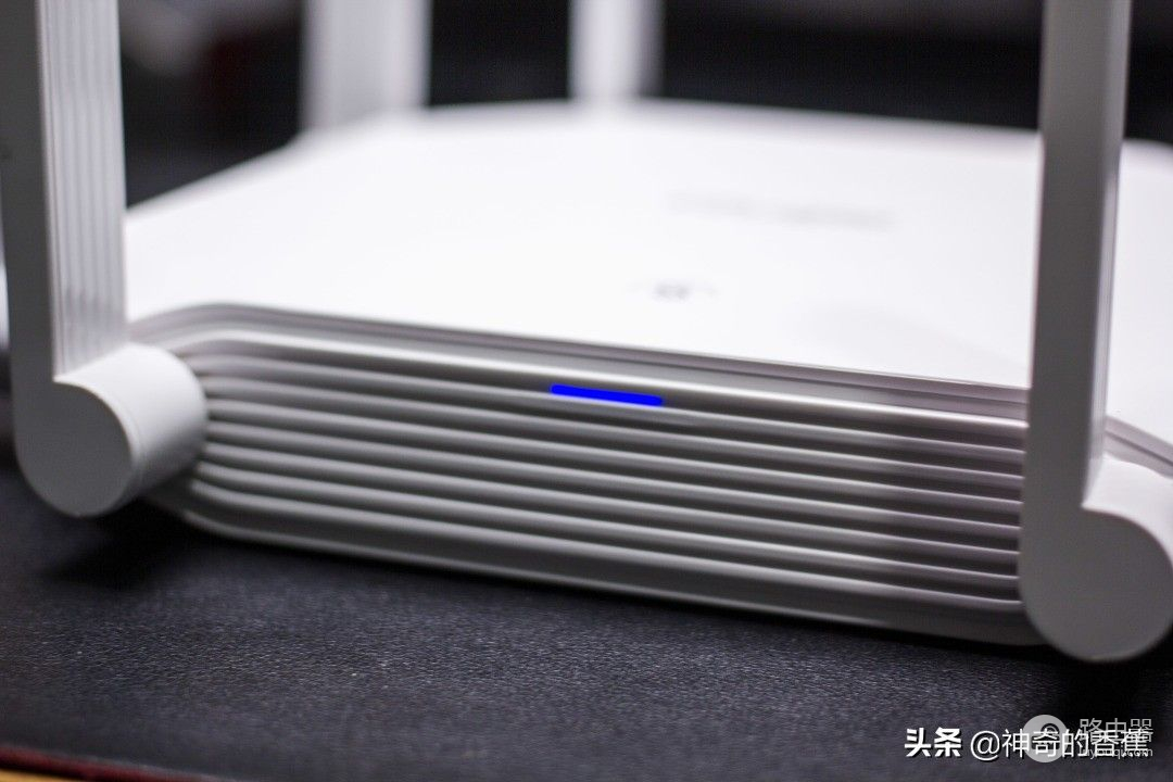 Wi-Fi6路由器也开始内卷了？不到三百的锐捷星耀X32上手体验