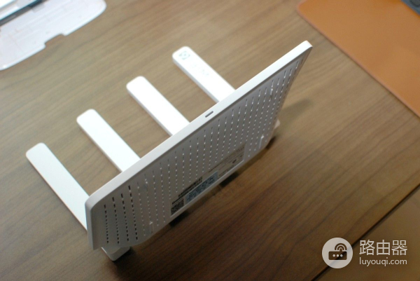荣耀路由4评测(华为荣耀路由器评测)