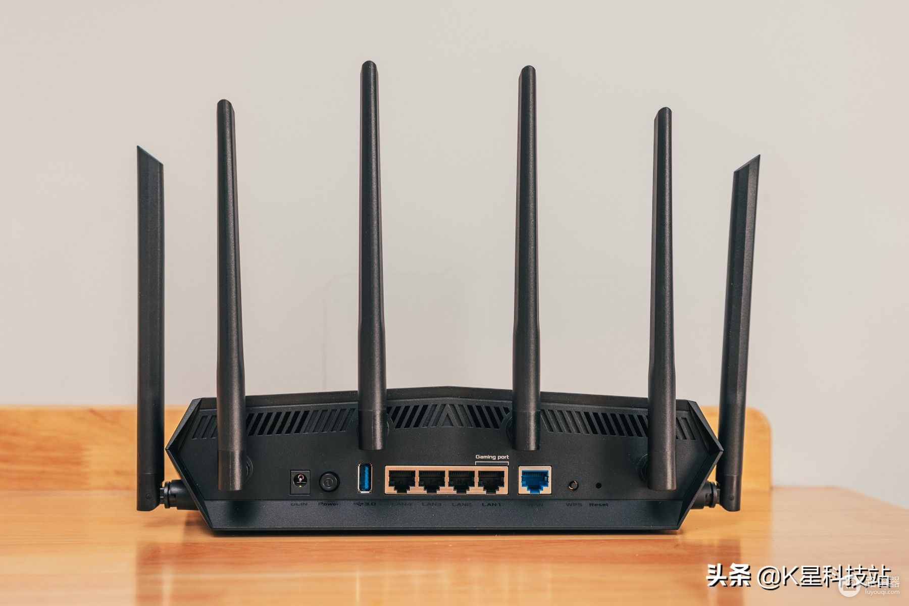 千元博通Wi-Fi6,专治游戏网络卡，华硕TUF-AX5400电竞路由体验