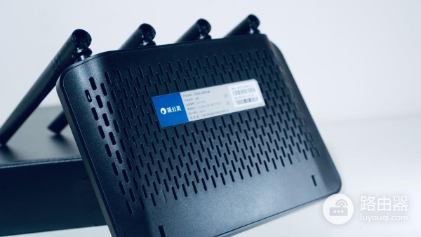 4G路由器就能帮大忙(4G+路由器)