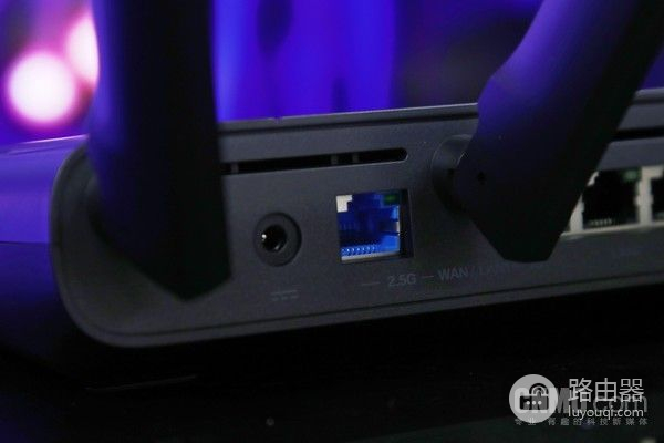 Redmi AX5400:一款更为简化实用的旗舰级电竞路由