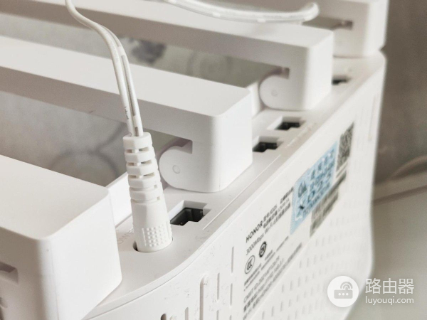 荣耀路由4测评(荣耀路由标准版评测)