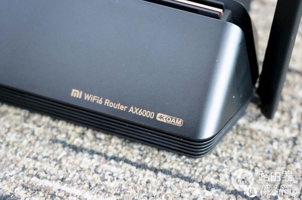 B站UP主人手一个?小米AX6000增强版路由器拆解测试