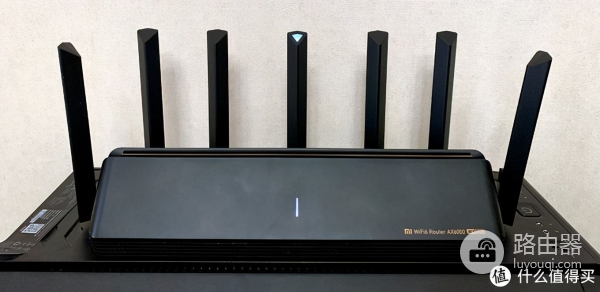 B站UP主人手一个?小米AX6000增强版路由器拆解测试