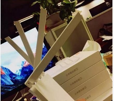 路由器放在哪最好(家里哪个地方放路由器最好)