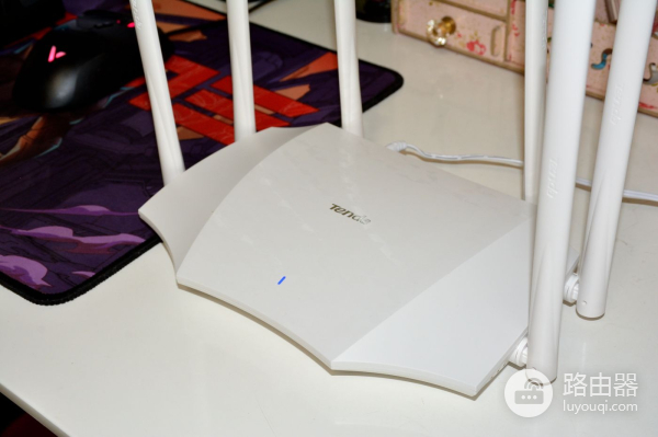 百元千兆路由(100左右千兆路由器信号哪个好)