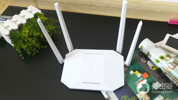 一款性能稳定的千兆路由器(哪个千兆路由器最稳)