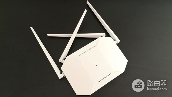 一款性能稳定的千兆路由器(哪个千兆路由器最稳)