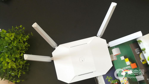 一款性能稳定的千兆路由器(哪个千兆路由器最稳)