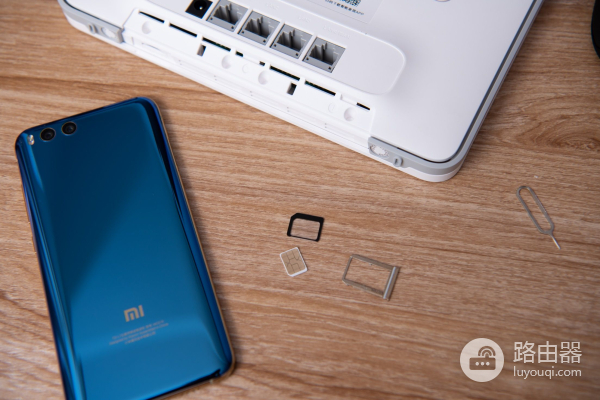 手机热点还是4G路由器(手机热点和路由器哪个信号强)