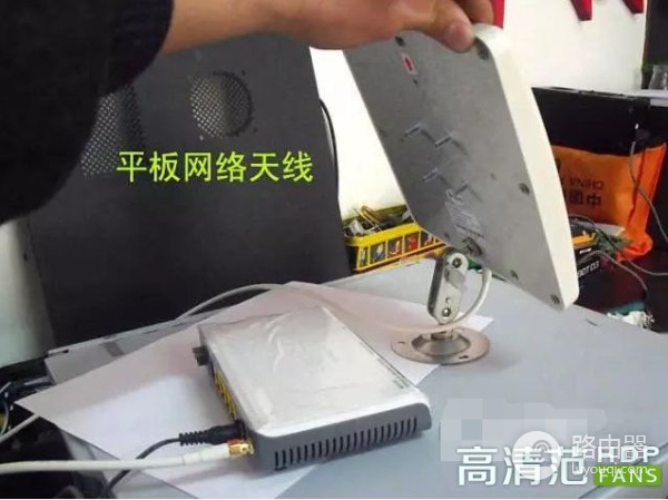 路由器简单改装(哪个路由器值得改装)