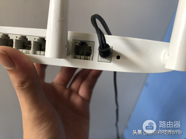 路由器无线桥接方法(路由器无线桥接哪个好)