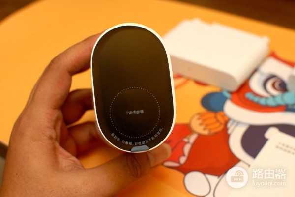 小米室外摄像机电池版体验(小米室外摄像机电池版怎么看电量)