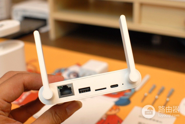 小米室外摄像机电池版体验(小米室外摄像机电池版怎么看电量)