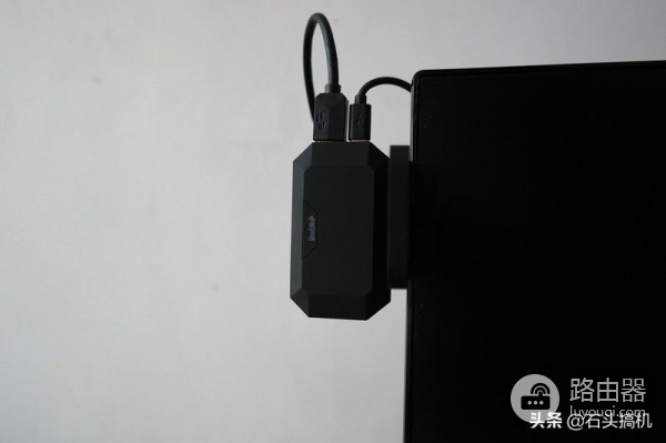 PeakDo无线投屏器评测!60GHz毫米波加持画面无损零延迟