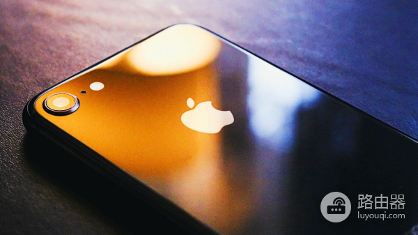 如何搞垮iPhone的无线网络(苹果手机怎么破无线网络)