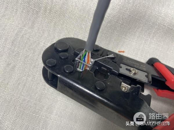 原来这两类网线接水晶头有这么大的区别!千万别接错