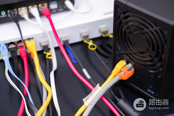 家用万兆交换机如何选(家用万兆交换机推荐)