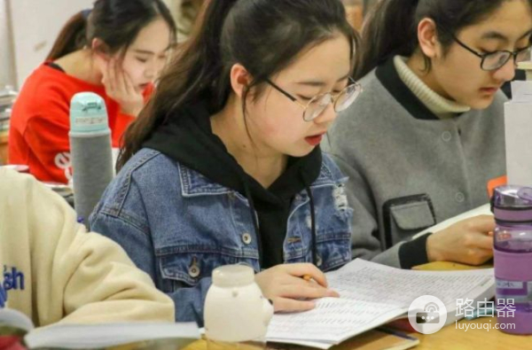 高校食堂设微积分WiFi密码(高校wifi密码微积分)