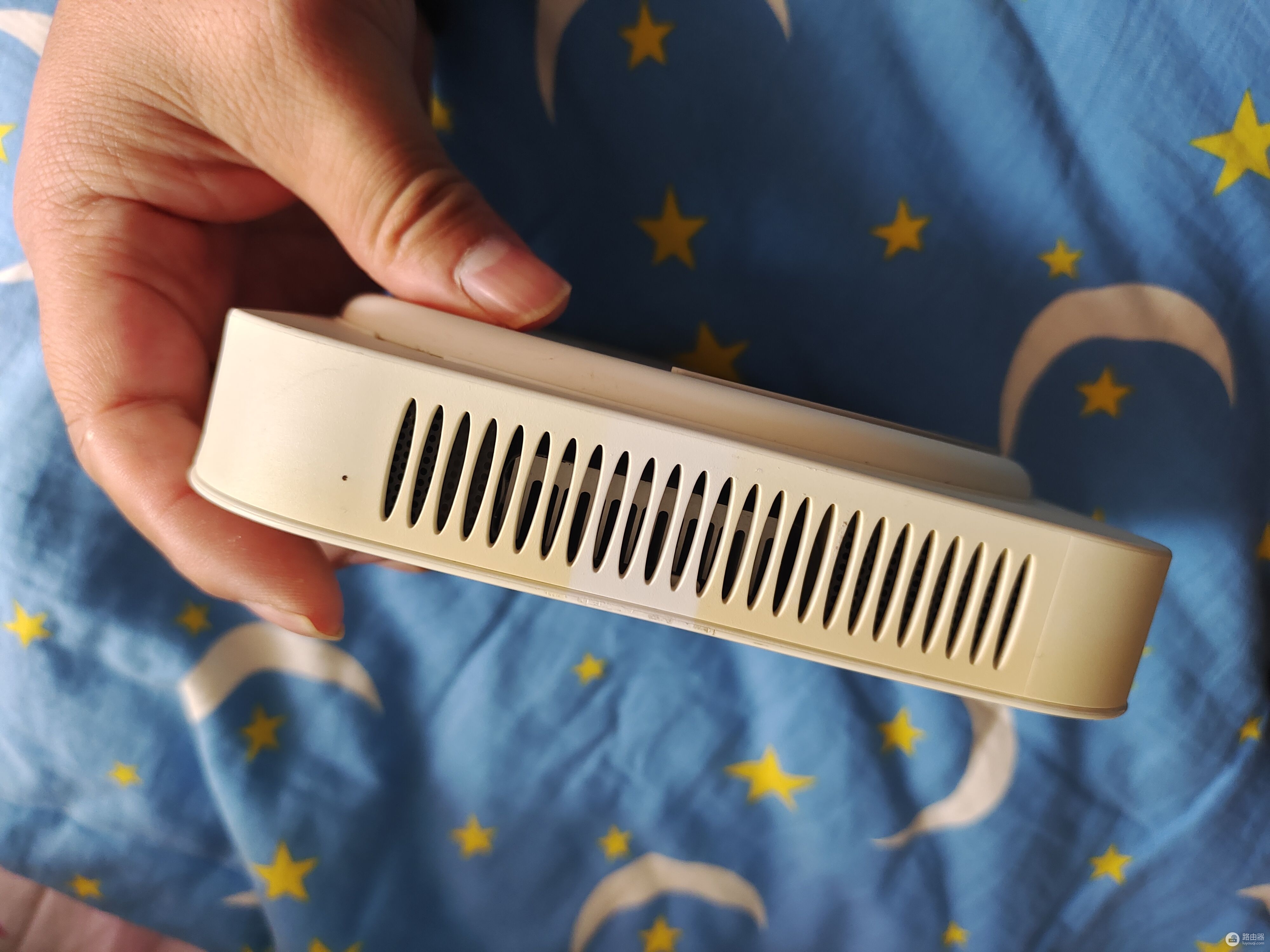 250元的迷你神舟电脑主机什么样子(神舟迷你主机怎么样)