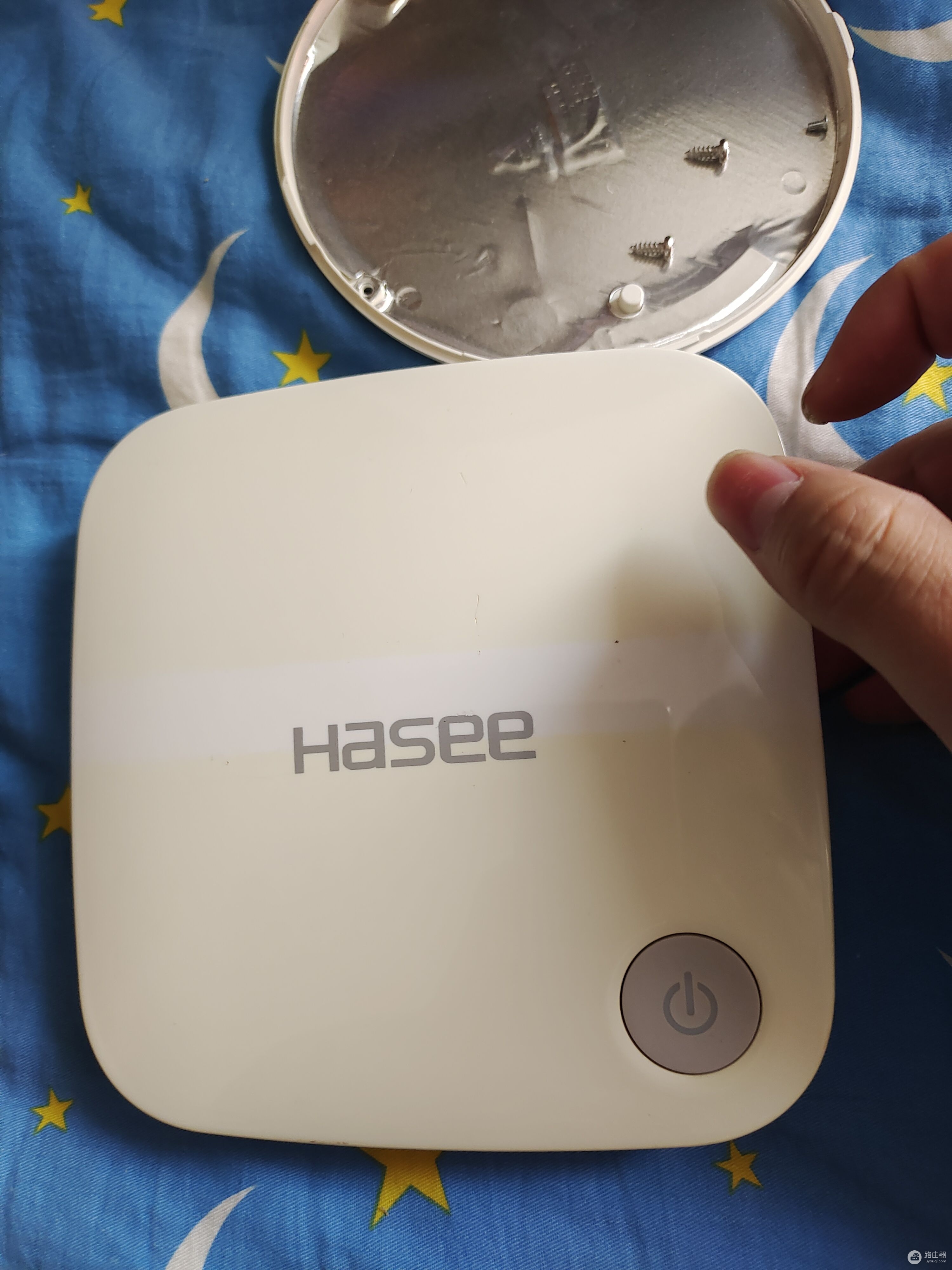 250元的迷你神舟电脑主机什么样子(神舟迷你主机怎么样)