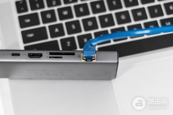 倍思金属微光多功能扩展坞评测(倍思扩展坞怎么样)