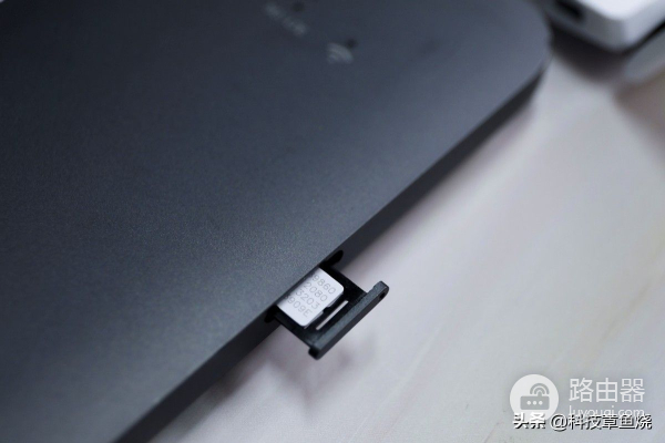 还在忍受酒店不稳定的WiFi(酒店忍不住)