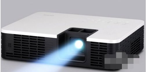 如何连接电脑和投影仪(电脑如何连接投影仪)