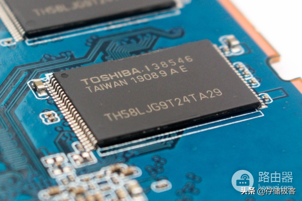 固态硬盘到底该怎么测试(如何查看电脑固态硬盘)