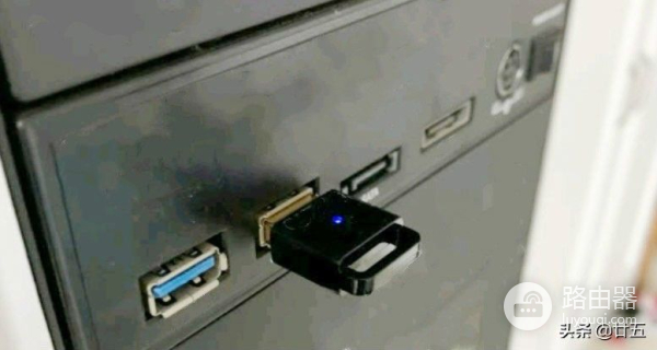 电脑怎么连接蓝牙耳机(电脑如何连接蓝牙设备)