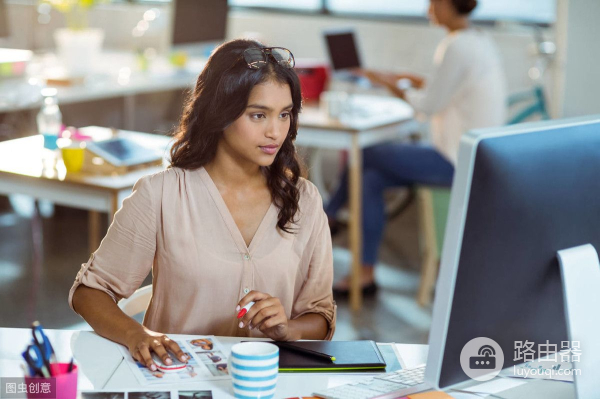 怎么查看电脑内存的大小(如何看自己电脑内存)