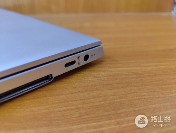 用手机充电器给电脑充电(如何给电脑充电)