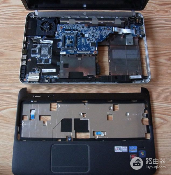 详解拆解笔记本电脑(笔记本电脑如何拆)