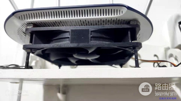 夏天给路由器降降温(夏天路由器如何降温)