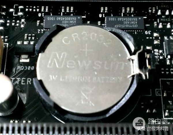 电脑主板电池放电的方法(电脑主板如何放电)