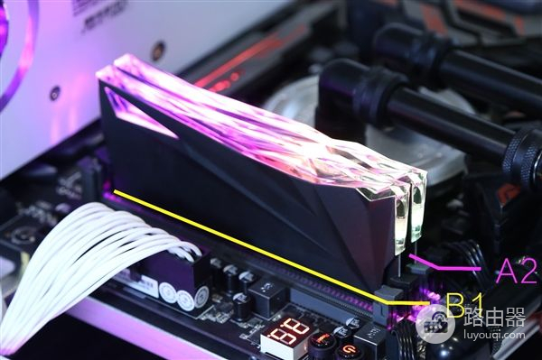 内存条到底应该怎么插(如何安装电脑内存条)