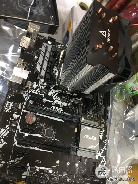 手把手教你组装电脑(如何组装电脑主机)